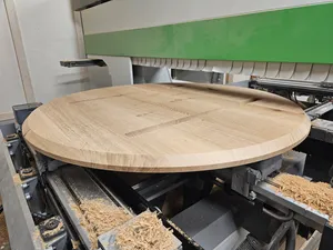 Gefräste Eiche-Tischplatte